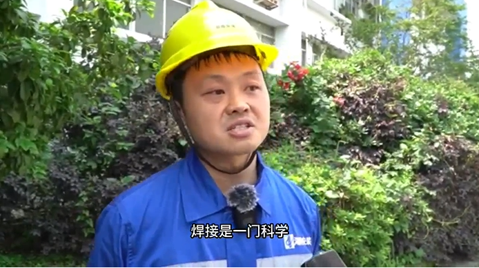 Gần đây, nhiều phương tiện truyền thông chính thống tập trung vào nghệ nhân xuất sắc Dương Tuấn của Tập đoàn Trung Hưng